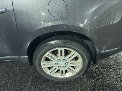 Used 2015 Chevrolet Traverse LT w/ Style and Technology Package image 4