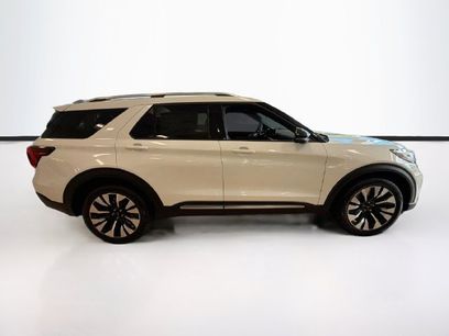 New 2026 Ford Explorer Platinum w/ LUX Leather Package