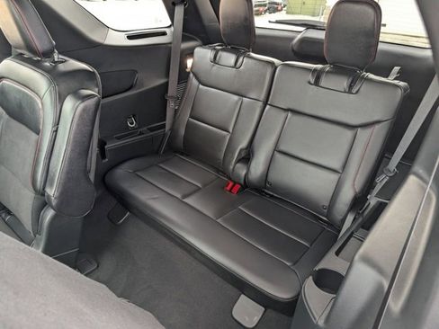 Used 2024 Ford Explorer ST-Line w/ Class IV Trailer Tow Package image 24