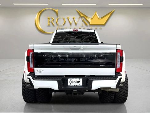 Used 2025 Ford F450 Platinum image 8