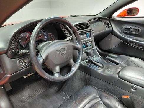 Used 2003 Chevrolet Corvette Convertible w/ Preferred Equipment Group1 image 28