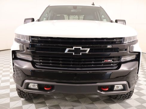 Used 2021 Chevrolet Silverado 1500 LT Trail Boss w/ Convenience Package II AWD/4WD image 9