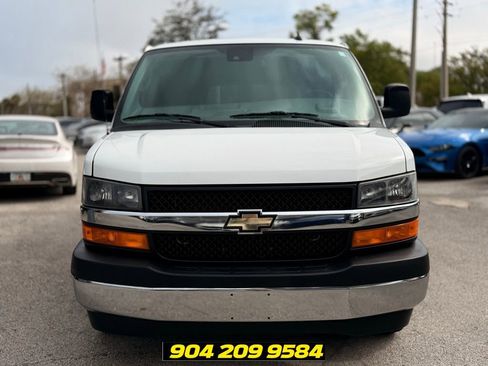 Used 2019 Chevrolet Express 3500 LT w/ LT Preferred Equipment Group RWD image 13