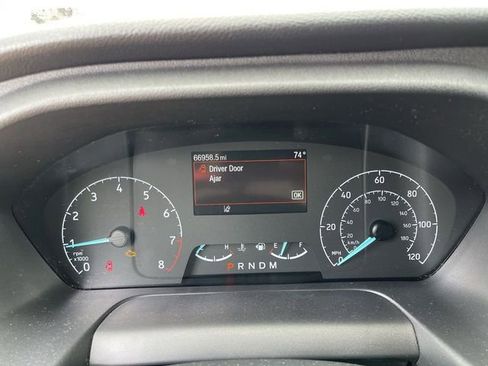 Used 2023 Ford Transit 350 XLT RWD image 6
