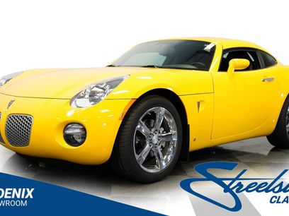 Used 2009 Pontiac Solstice Coupe w/ Premium Package