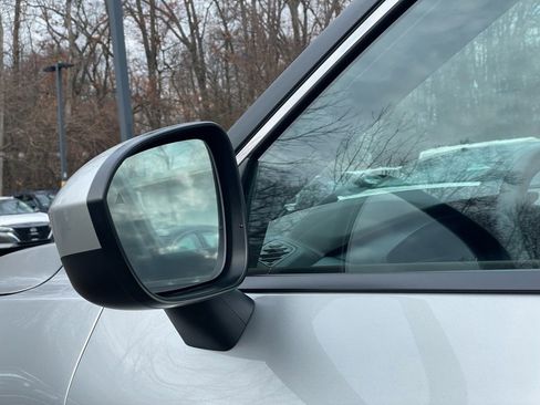 Certified 2023 Nissan Rogue SV AWD/4WD image 33