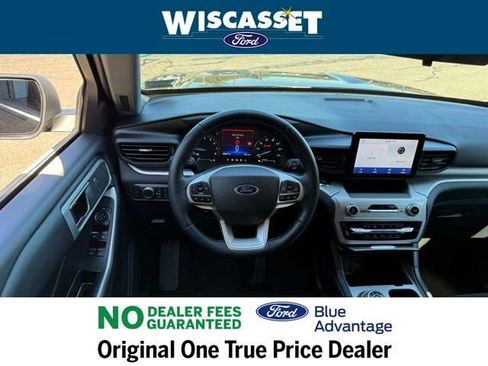 Certified 2022 Ford Explorer XLT image 5