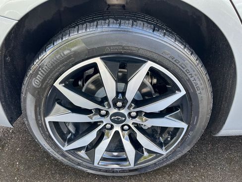 Used 2024 Chevrolet Malibu RS FWD image 12