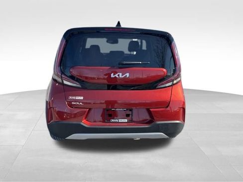 Certified 2023 Kia Soul S image 7