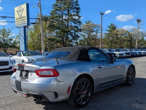 Used 2017 FIAT 124 Spider Abarth RWD image 7