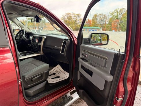 Used 2018 RAM 1500 Big Horn image 24