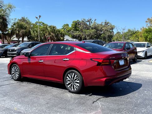 Used 2024 Nissan Altima 2.5 SV image 29