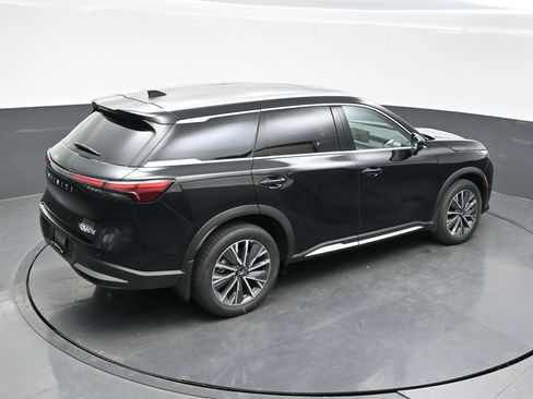 New 2026 INFINITI QX60 Luxe w/ Family Package image 34