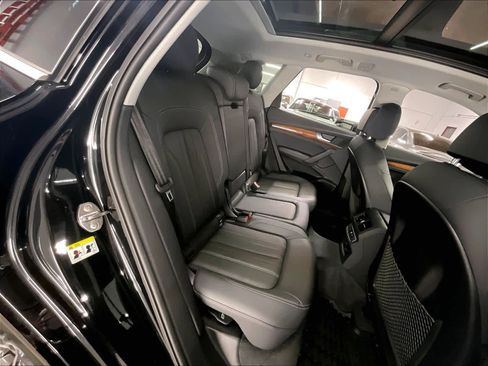 Certified 2023 Audi Q5 2.0T Premium Plus w/ Premium Plus Package AWD/4WD image 29