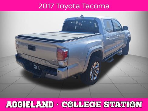 Used 2017 Toyota Tacoma Limited w/ Tow Package image 2