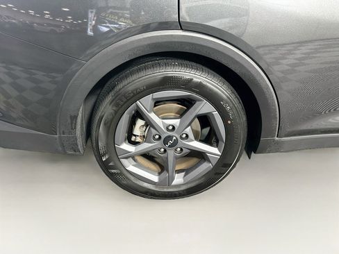 Used 2025 Kia K4 FWD image 11