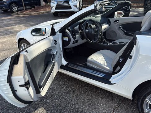 Used 2006 Mercedes-Benz SLK 350 image 19