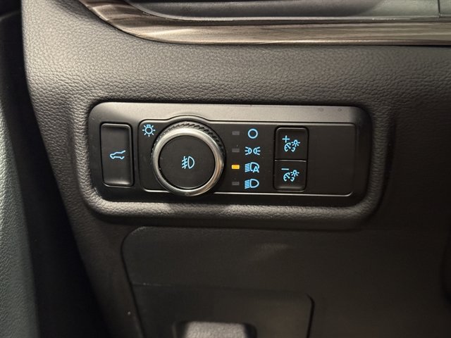 Used 2023 Ford Explorer Limited w/ Limited Technology Package AWD/4WD image 35