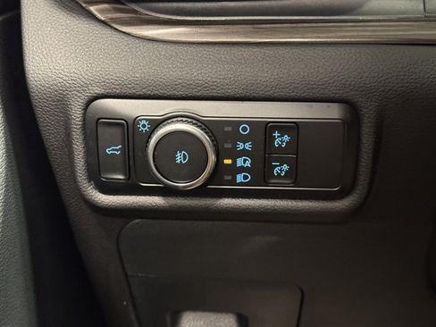 Used 2023 Ford Explorer Limited w/ Limited Technology Package AWD/4WD image 35