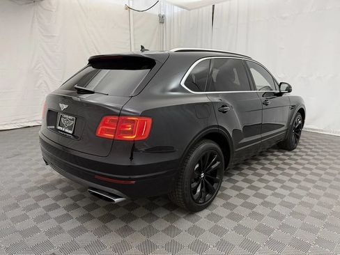 Used 2017 Bentley Bentayga AWD/4WD image 5