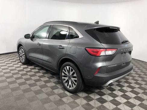 Used 2021 Ford Escape Titanium image 6