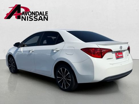 Used 2018 Toyota Corolla SE FWD image 4