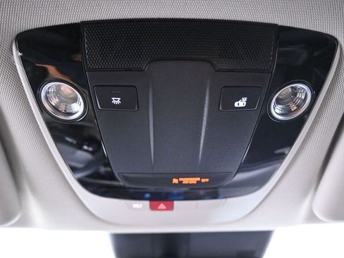 New 2025 Kia EV6 Wind AWD/4WD image 27