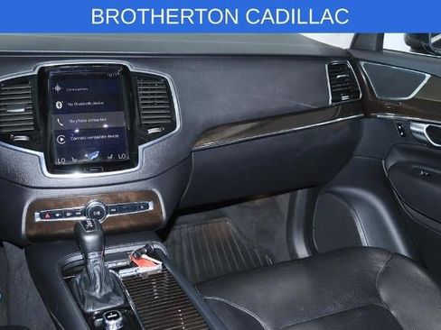 Used 2017 Volvo XC90 T6 Momentum w/ Vision Package AWD/4WD image 25