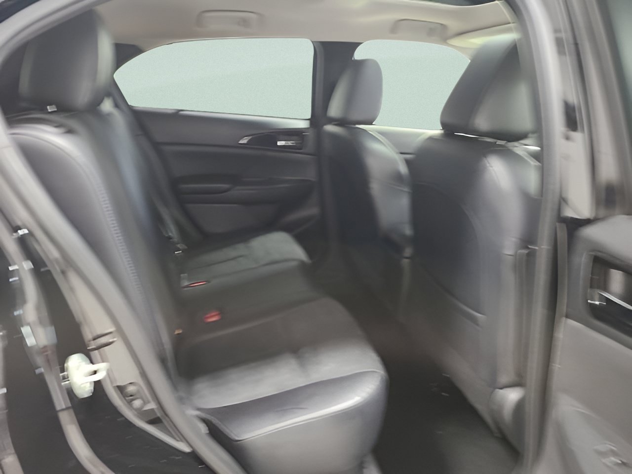 Used 2024 Mitsubishi Eclipse Cross SE AWD/4WD image 15