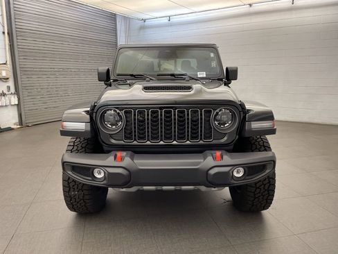 New 2026 Jeep Gladiator Mojave image 6