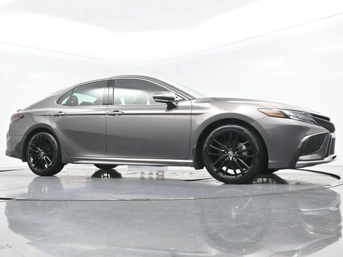 Used 2022 Toyota Camry XSE w/ Carpet Mat Package (TMS) FWD image 46