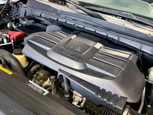Used 2022 Nissan Titan SV w/ Accessory Utility Package RWD image 28