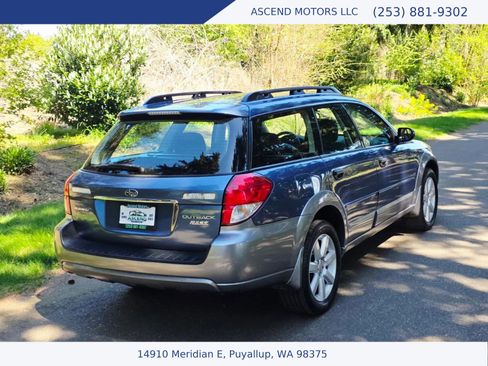 Used 2008 Subaru Outback 2.5i L.L. Bean AWD/4WD image 5