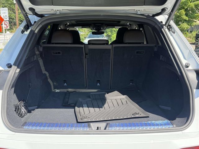 Used 2025 Audi Q5 Premium Plus w/ Premium Plus AWD/4WD image 7