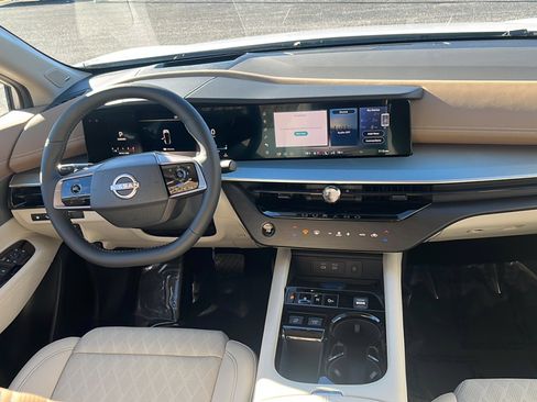 New 2026 Nissan Murano Platinum image 14