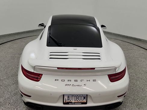 Used 2014 Porsche 911 Turbo S image 15