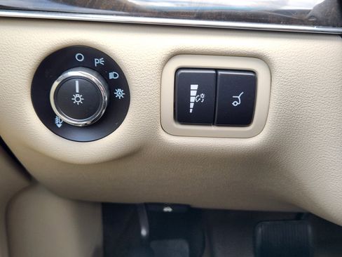 Used 2018 Lincoln MKT AWD w/ Technology Package image 22