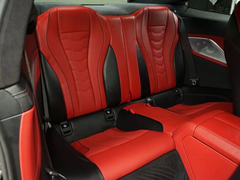 Used 2023 BMW M850i xDrive Coupe image 21