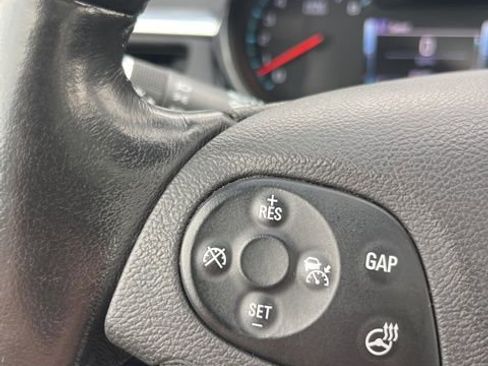 Used 2018 Chevrolet Impala Premier w/ Premier Confidence Package image 9