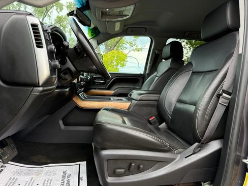 Used 2015 Chevrolet Silverado 2500 LTZ w/ Duramax Plus Package AWD/4WD image 9