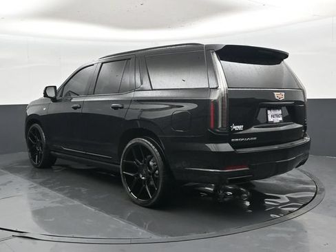 Used 2025 Cadillac Escalade Sport w/ Touring Package AWD/4WD image 27