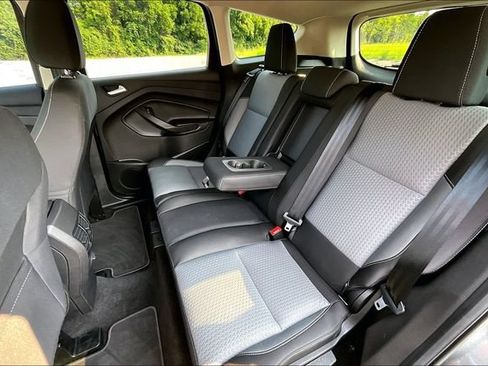 Used 2017 Ford Escape SE AWD/4WD image 27