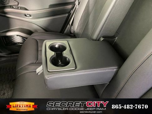 New 2026 Jeep Cherokee Overland w/ Trailer Tow Group AWD/4WD image 29