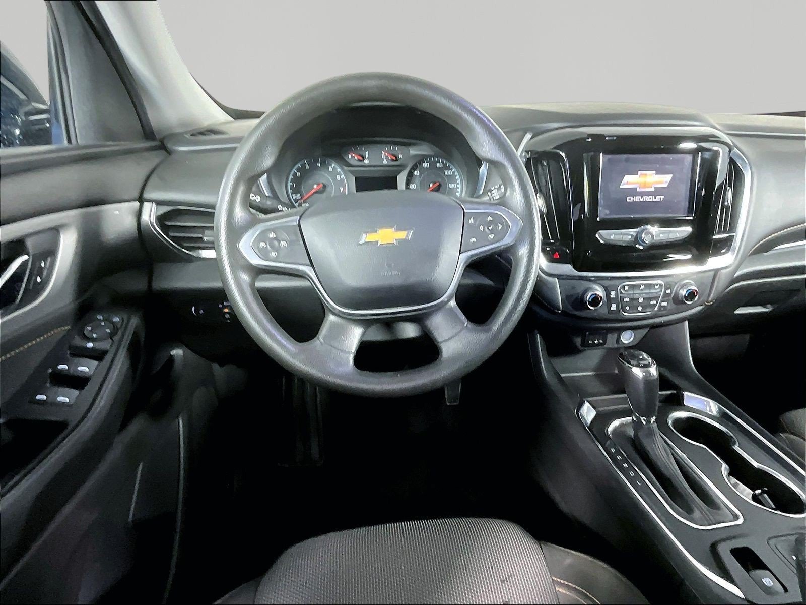 Used 2020 Chevrolet Traverse LS FWD image 8