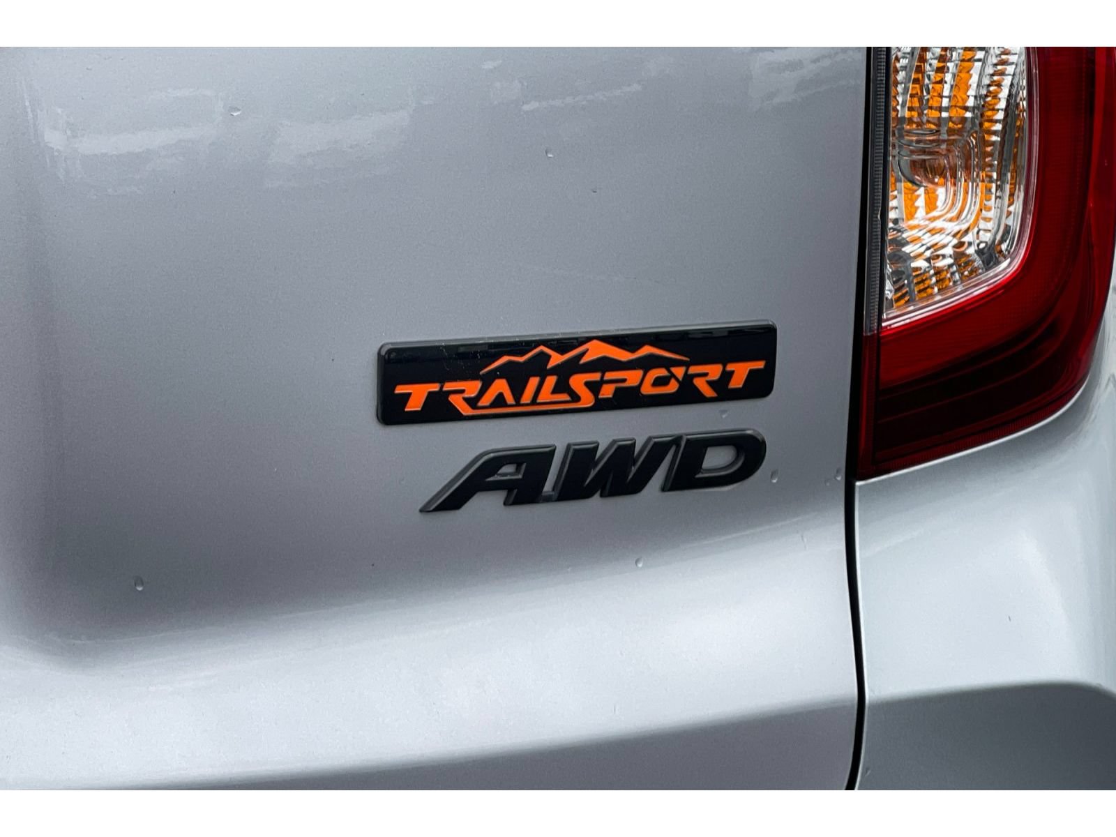 Used 2023 Honda Passport TrailSport image 17
