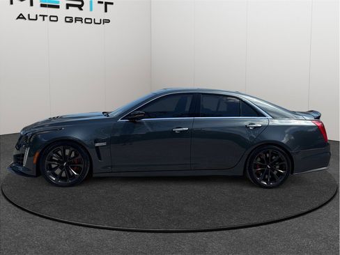Used 2016 Cadillac CTS V w/ Luxury Package image 5