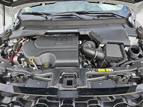 New 2025 Land Rover Discovery Sport S image 29