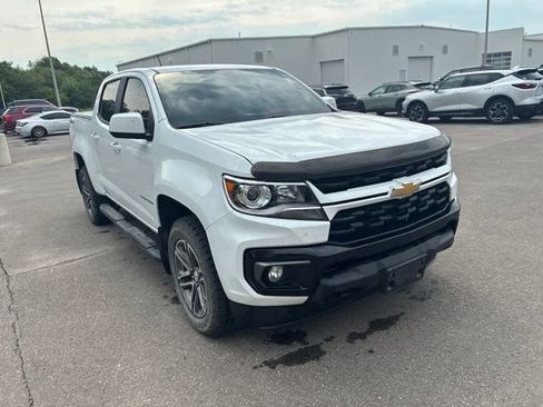 Used 2021 Chevrolet Colorado LT w/ LT Convenience Package AWD/4WD image 5