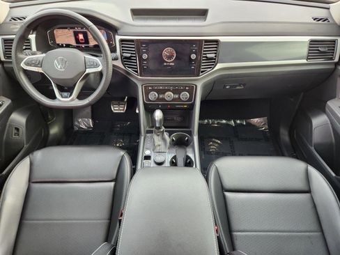 Used 2023 Volkswagen Atlas SEL R-Line image 25