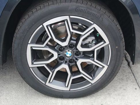 Used 2026 BMW X1 xDrive28i w/ Technology Package image 11